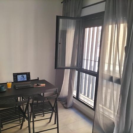 Apartamento A Estrenar Sevilla Centro, Trastamara 19 Bagian luar foto