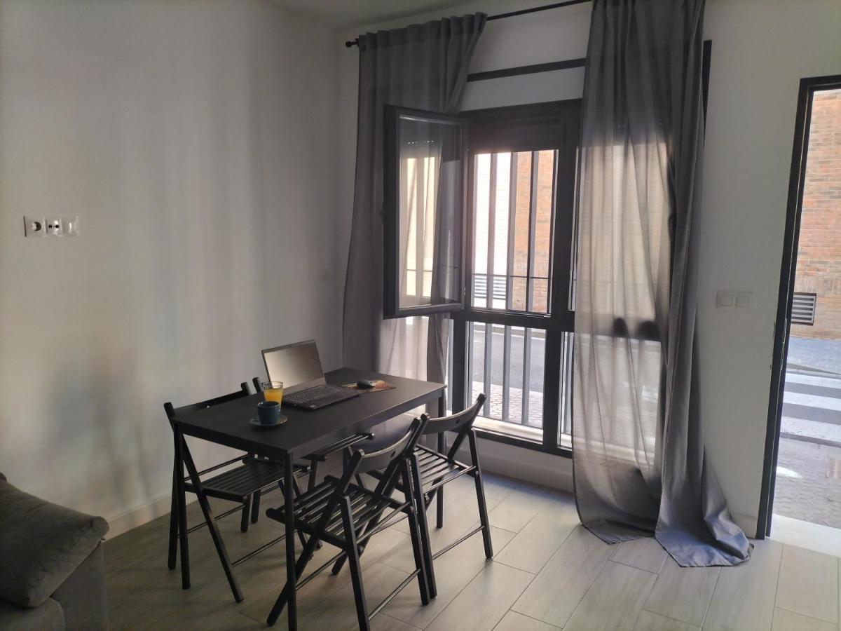 Apartamento A Estrenar Sevilla Centro, Trastamara 19 Bagian luar foto
